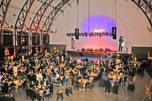 Dennis Keith Experience - Live Music