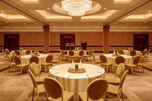 Gallery Ballroom - Any Two Sections