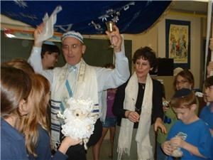 Rabbi David and wedding singer Lee  Degani