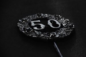 Kiss and Tell Weddings