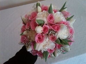 CUTE FLOWERS & GIFTS