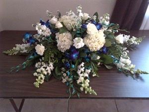 CUTE FLOWERS & GIFTS