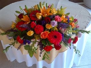 CUTE FLOWERS & GIFTS