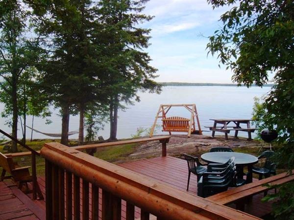 Northern Lights Resort & Outfitting