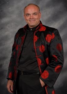 Gavin Hooper Comedy Stage Hypnotist - Hooper  " The Fun Hypnotist"