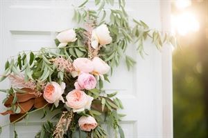 Lowe's Greenhouses, Florist and Gift Shop