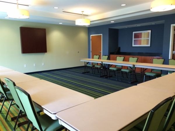 Fairfield Inn & Suites Cumberland