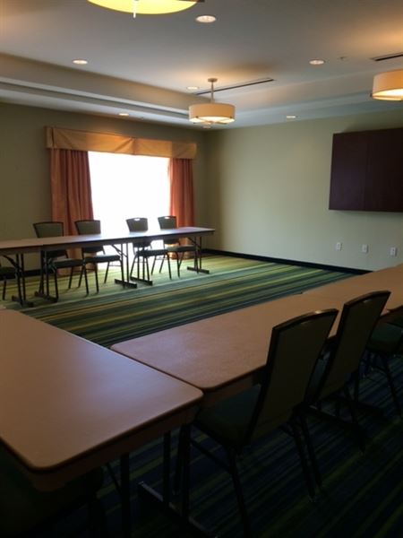 Fairfield Inn & Suites Cumberland