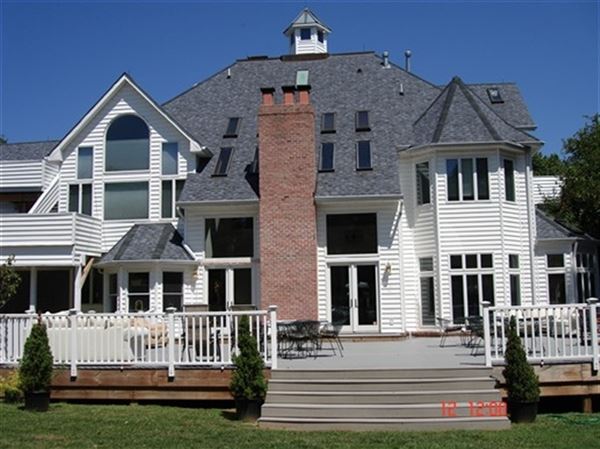 The Columbia Inn at Peralynna