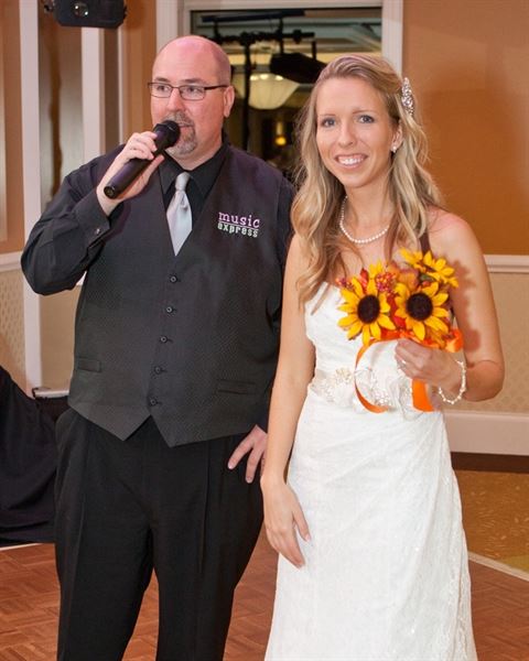 Music Express & New Image Studios - DJ