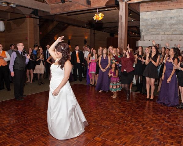 Music Express & New Image Studios - DJ