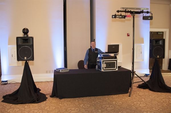 Music Express & New Image Studios - DJ