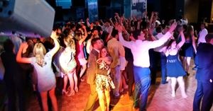 Lights Out Entertainment Professional DJ Services