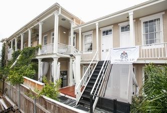 Fleur De Lis Mansion