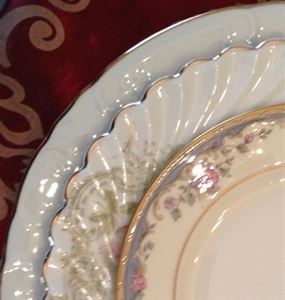 Elegant Event Settings - Vintage Rentals, China & Wedding Decor
