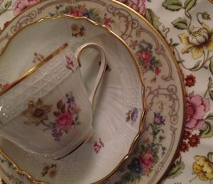 Elegant Event Settings - Vintage Rentals, China & Wedding Decor