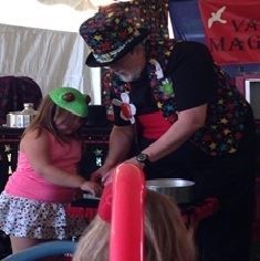 Vandini the Childrens Magician & Balloon Twister