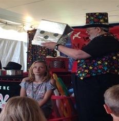 Vandini the Childrens Magician & Balloon Twister