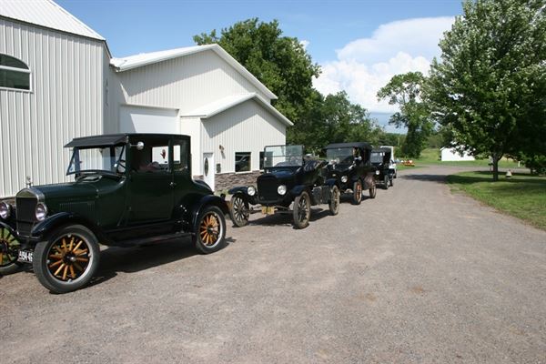 Skyrock Farm and Carousel