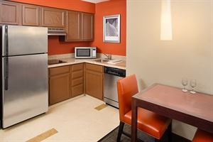 Residence Inn Detroit Livonia