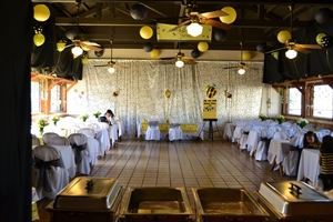 Tony's Subs and Pizza on Aviation