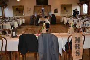 Tony's Subs and Pizza on Aviation