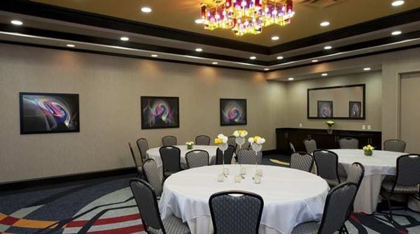 Hilton Garden Inn Fort Worth Alliance Airport