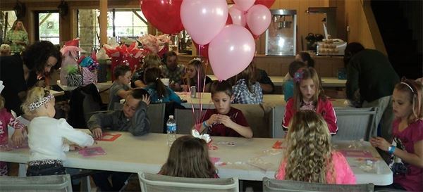 Rustic Creek Ranch/Jellystone Park