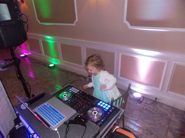 Blue Diamond DJ Entertainment