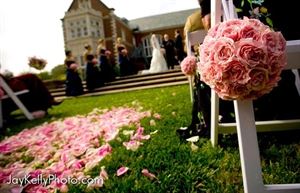 Outdoor Patio & Grounds