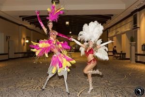 HORA LOCA ENTERTAINERS