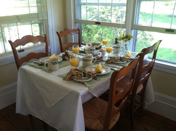 Youngtown Inn & Restaurant