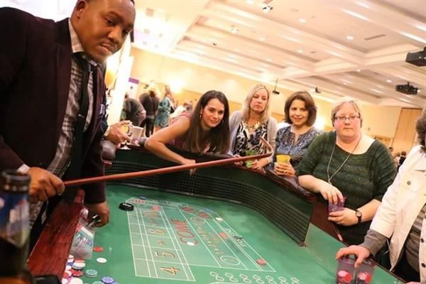 Charismatic Entertainment - DJ