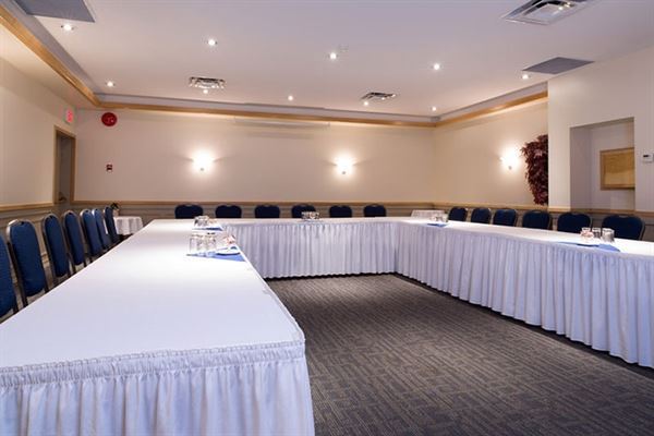 Divya Sutra Plaza & Conference Centre Vernon