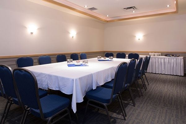 Divya Sutra Plaza & Conference Centre Vernon