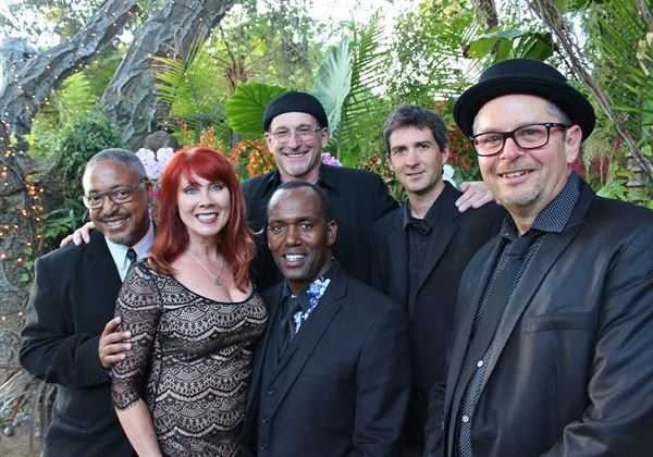 Steve Ezzo Entertainment & The Monterey Bay All-Stars
