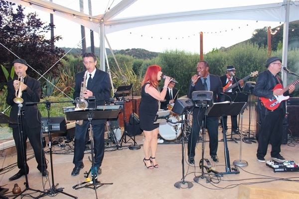 Steve Ezzo Entertainment & The Monterey Bay All-Stars - San Jose