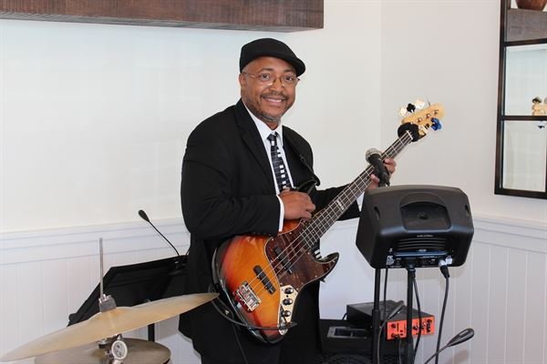 Steve Ezzo Entertainment & The Monterey Bay All-Stars - San Jose