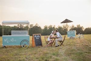 Mama Bird's Cookies + Cream