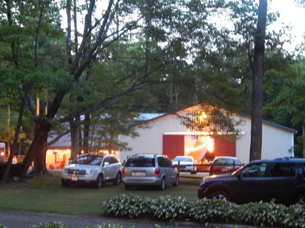 Alford's Glen Wedding Barn