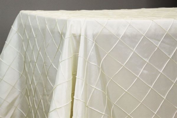 Chiavari Chair Rentals FL NY NJ CT DC MD VA IL PA MA DE RI