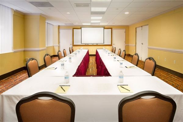 American Inn Of Bethesda