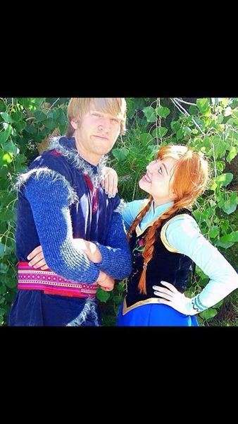 Frozen Unfolded sisters