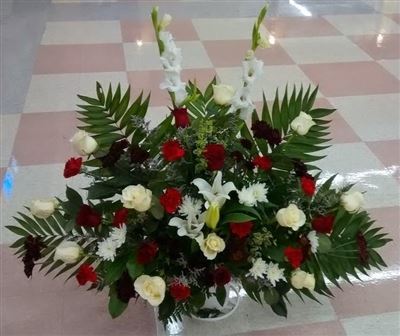 ESTRELLA'S FLOWER SHOP