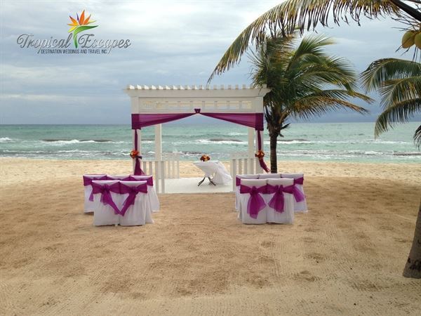 Tropical Escapes Destination Weddings & Travel Inc.