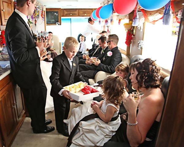 L.A. Custom Coaches- Wedding Limo Service -Wedding Limousine Lethbridge AB.
