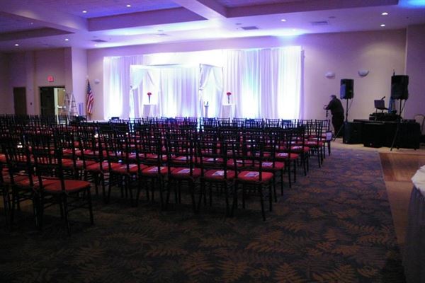 Executive Banquet And Conference Center