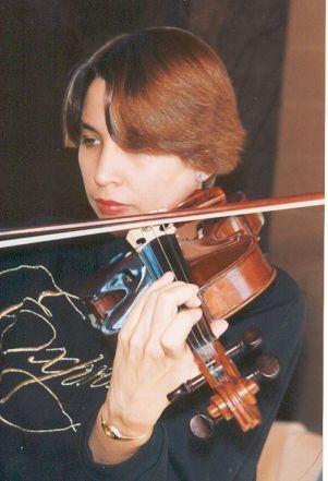 Lucina Horner Cosby, Violist/Wolfgang String Quartet