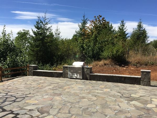 Everett Hall at Hopkins Demonstration Forest