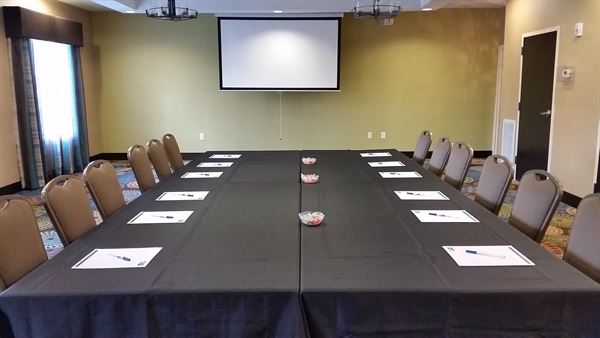 Holiday Inn Express & Suites Atascocita